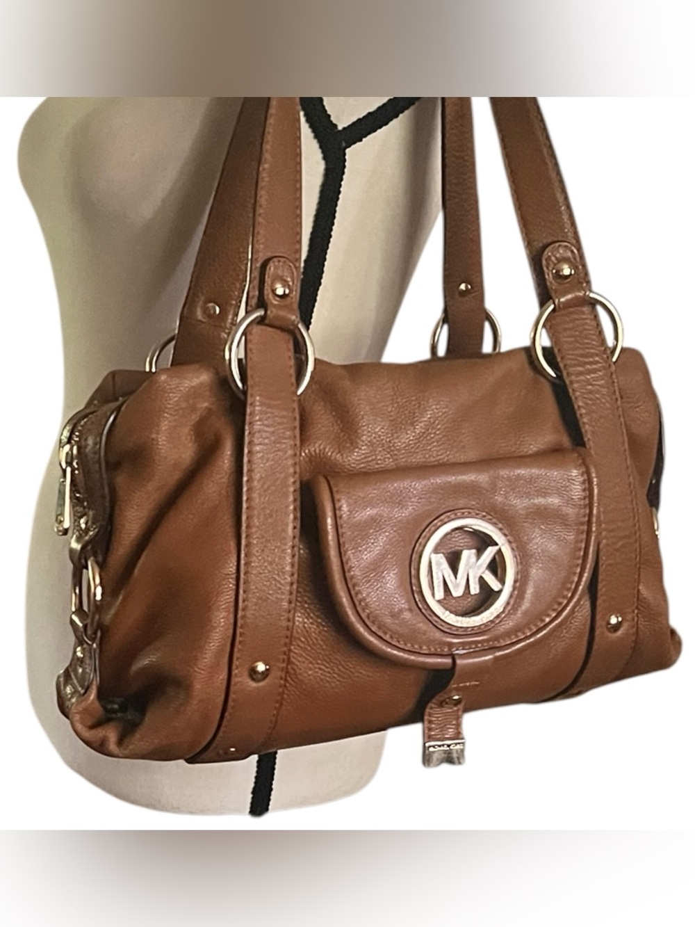 Michael Kors Fulton Pebbled luggage brown Leather Satchel Handbag.